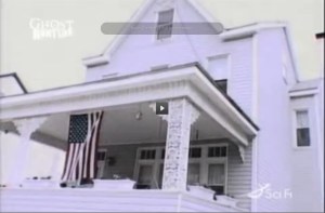 Season 1 - Episode 1 - Bottom of the page VIDEO